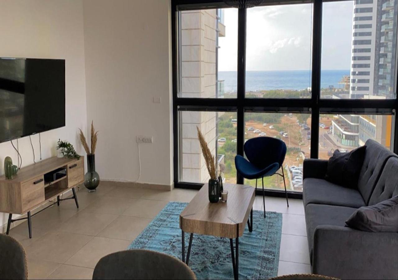 Oַ&O Group- Luxury Apt Tower Spectacular Sea View Bat Yam Ngoại thất bức ảnh